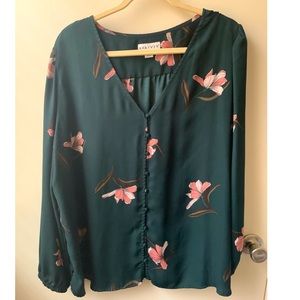 Ava & Viv Green Floral Blouse